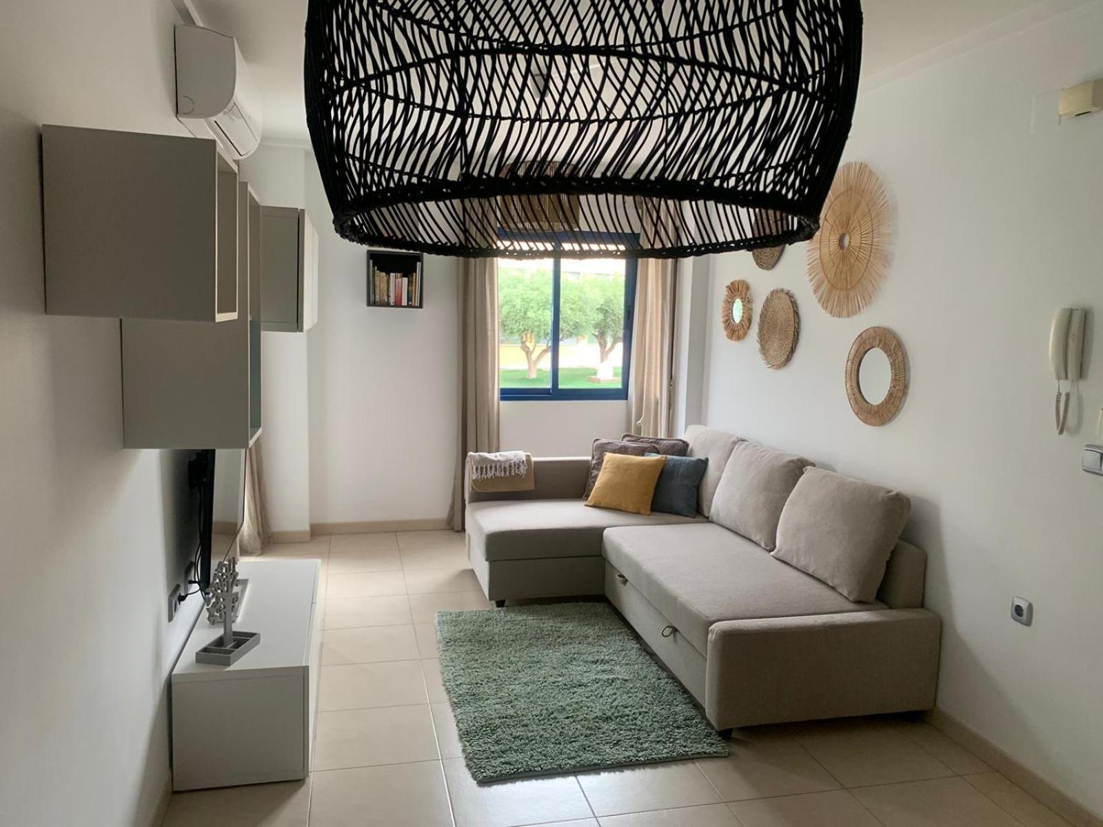 Alicante Apartments Kültér fotó
